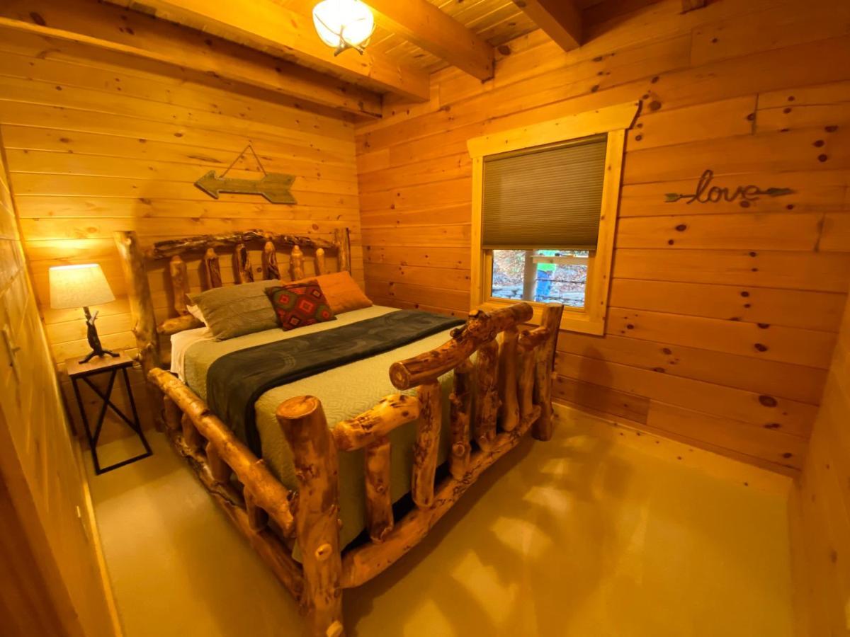Pine Creek Cabins & Camping Resort South Bloomingville Ngoại thất bức ảnh