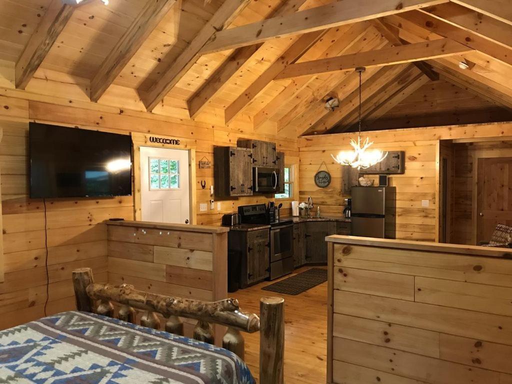 Pine Creek Cabins & Camping Resort South Bloomingville Ngoại thất bức ảnh