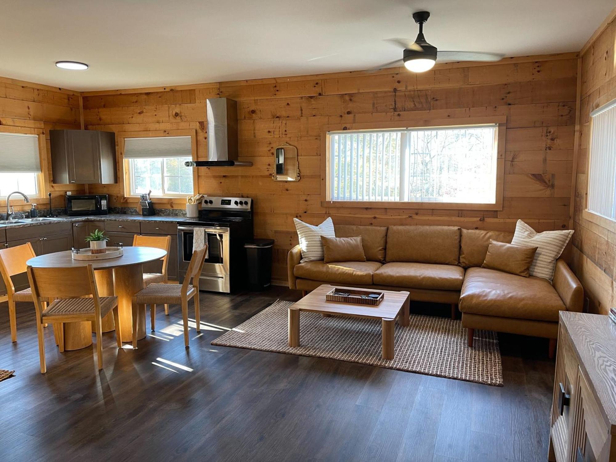 Pine Creek Cabins & Camping Resort South Bloomingville Ngoại thất bức ảnh